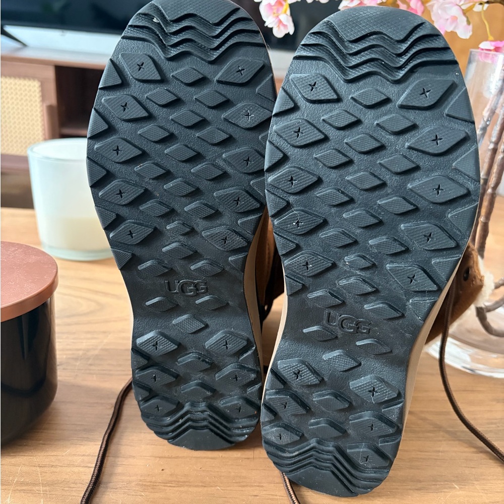 UGG Women's Tan and Black Winter Boots - Picture 2 of 4